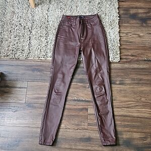 Skinny ankle high rise